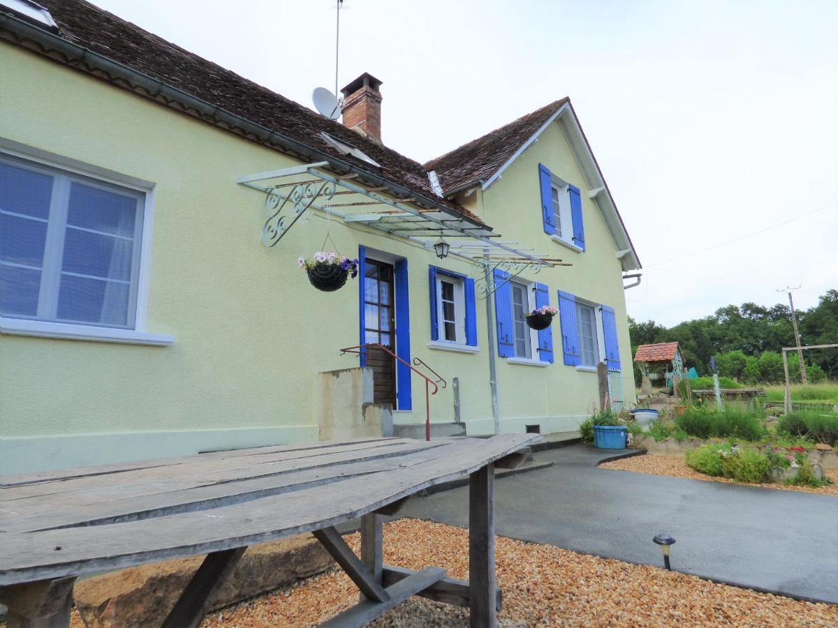 Les Tibles Nanthiat Exterior photo