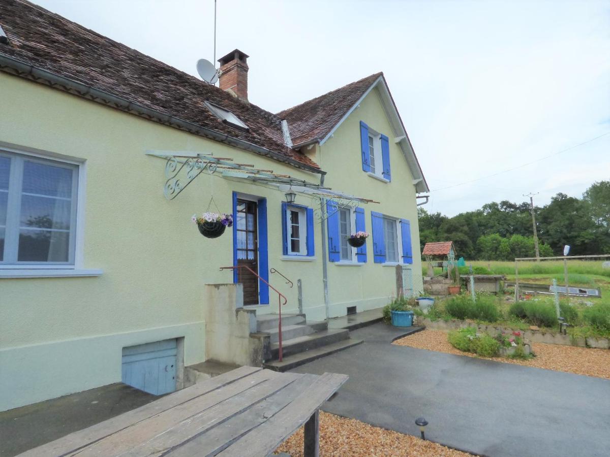Les Tibles Nanthiat Exterior photo