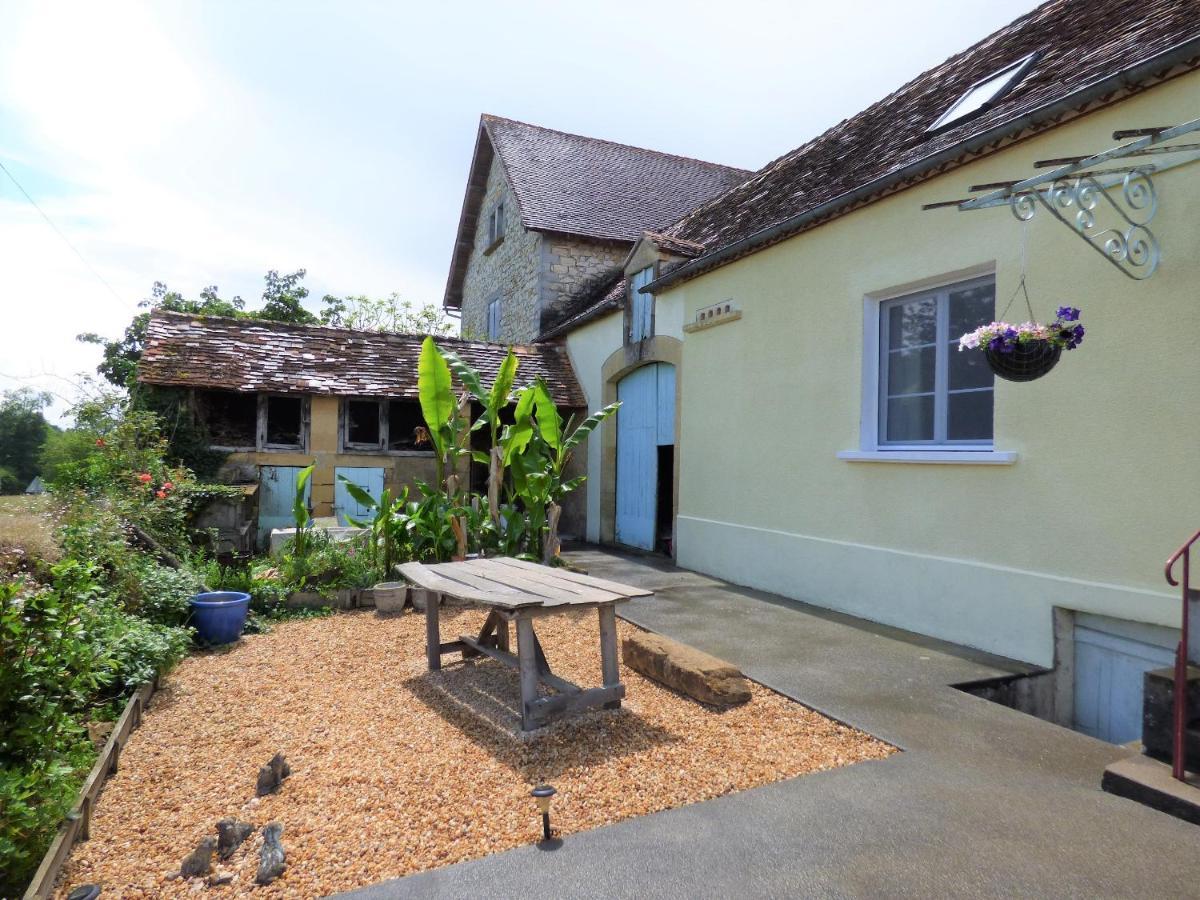 Les Tibles Nanthiat Exterior photo